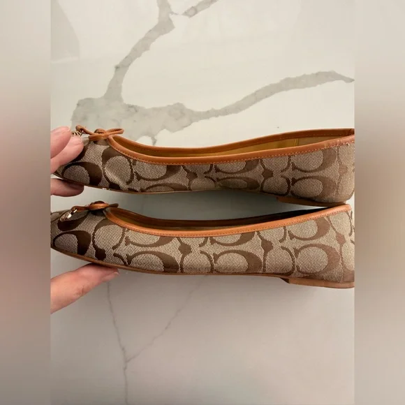 Coach Women's Brown Signature Ballet Flats-Size 9 - Picture 4 of 7